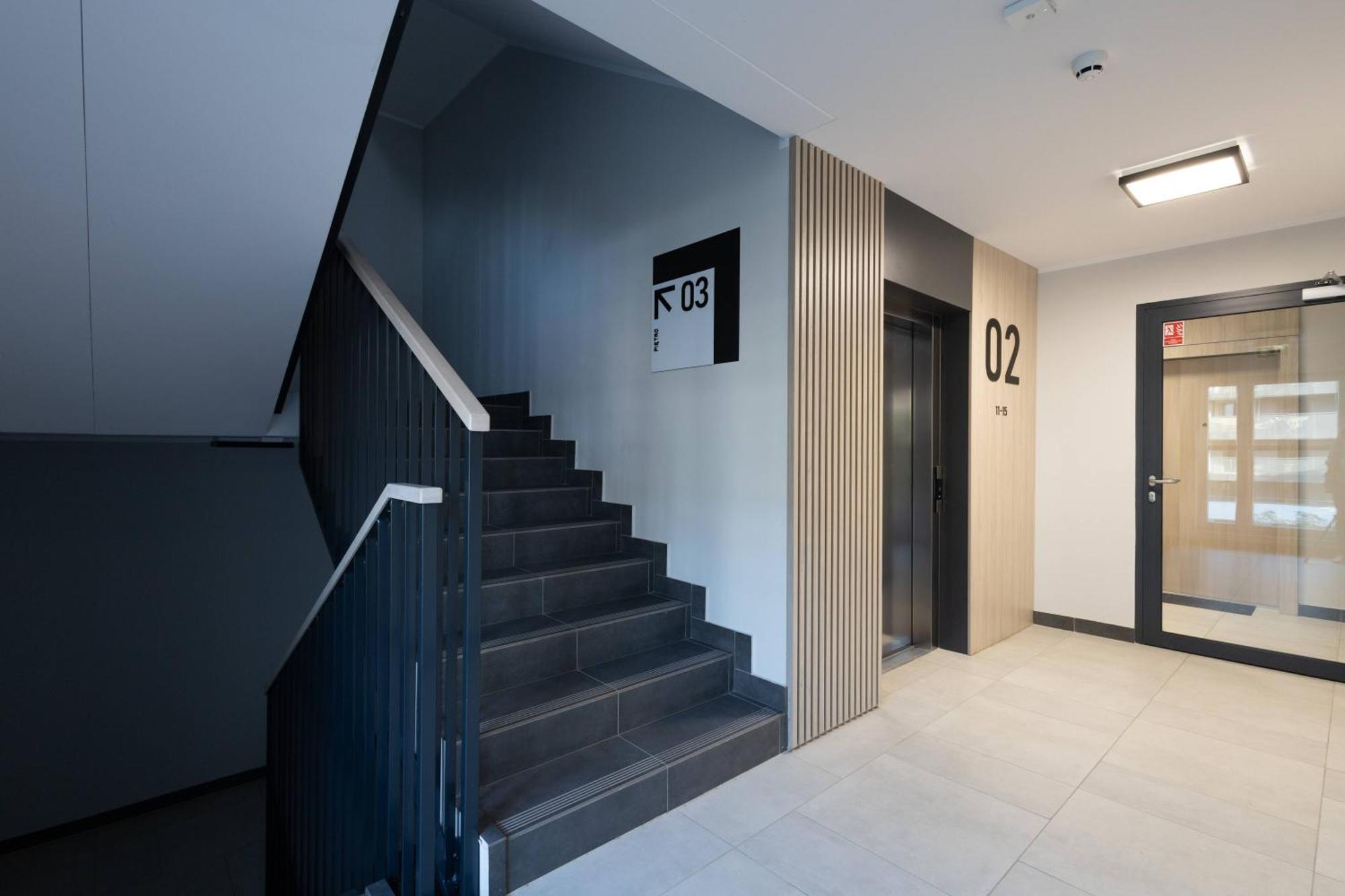 Apartamenty Niedaleko Dworca Od Wroclawapartament-Pl Экстерьер фото