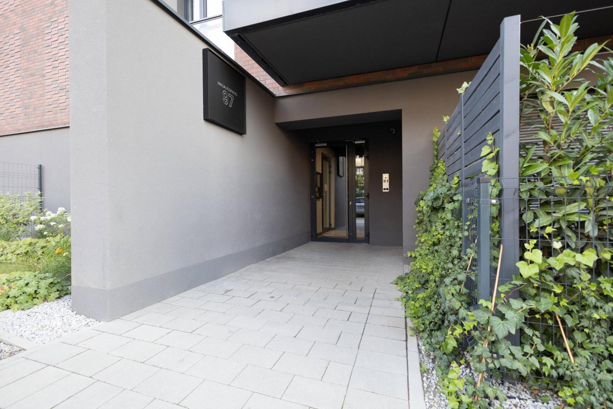 Apartamenty Niedaleko Dworca Od Wroclawapartament-Pl Экстерьер фото